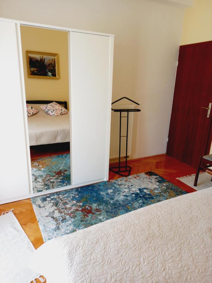 Apartments Sunag Шибеник Экстерьер фото