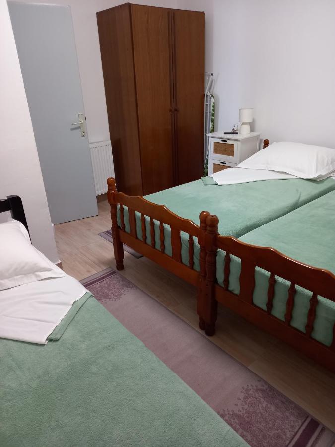 Apartments Sunag Шибеник Экстерьер фото