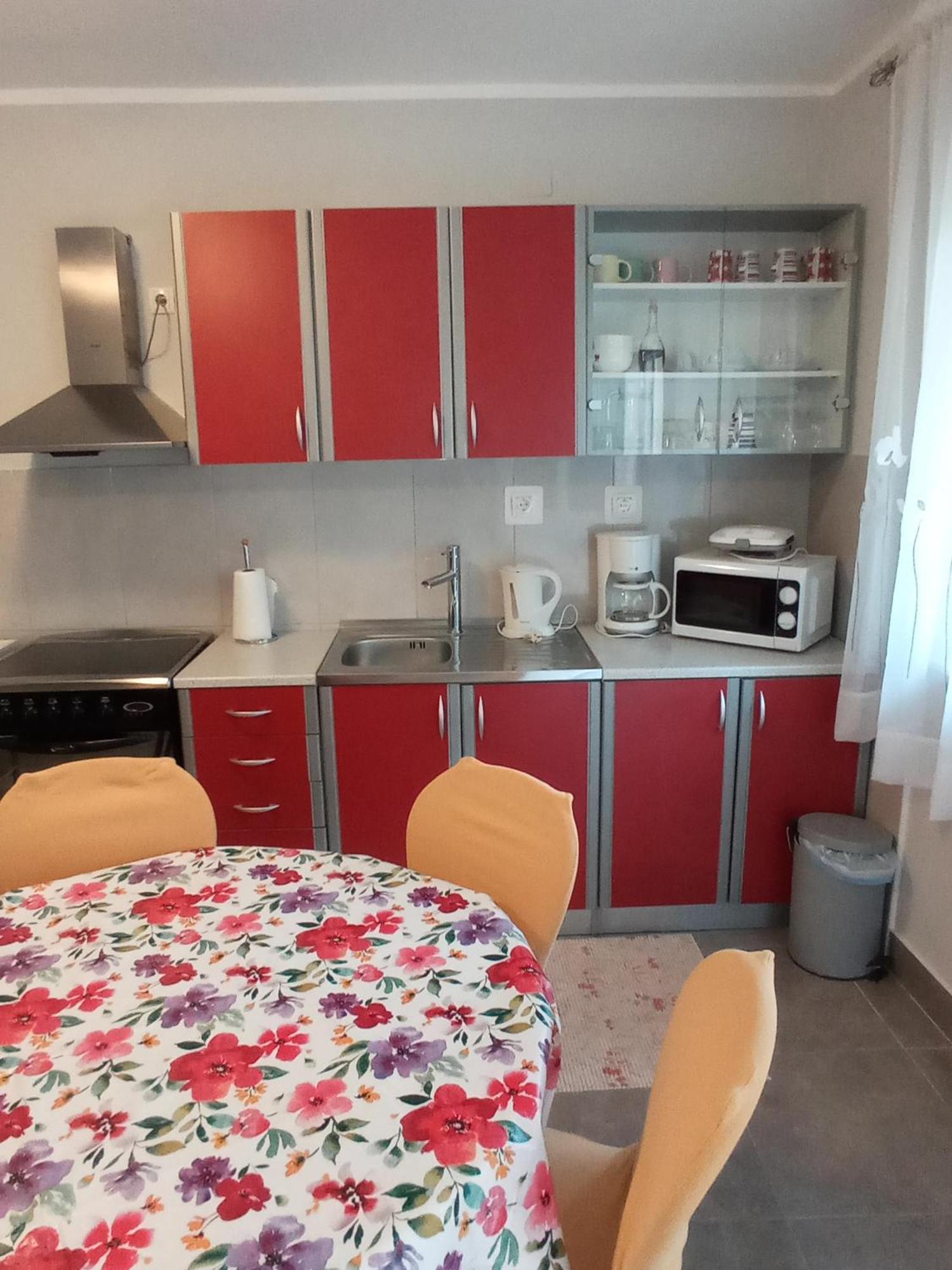 Apartments Sunag Шибеник Экстерьер фото