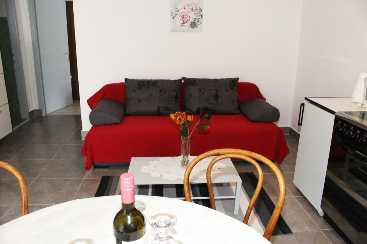 Apartments Sunag Шибеник Экстерьер фото